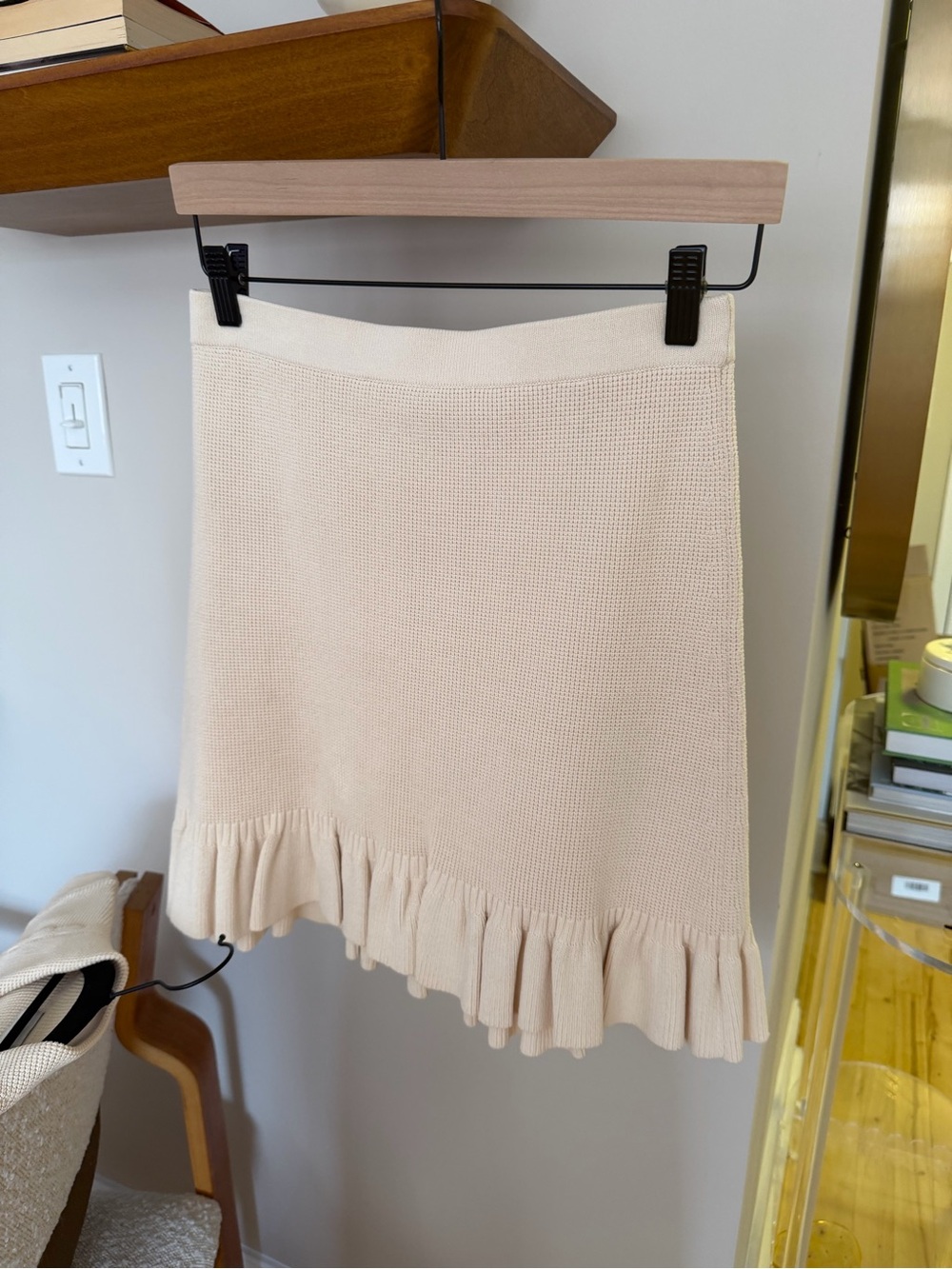 Sandro Cream Scalloped Collar Cropped Jacket - Picture 4 of 8